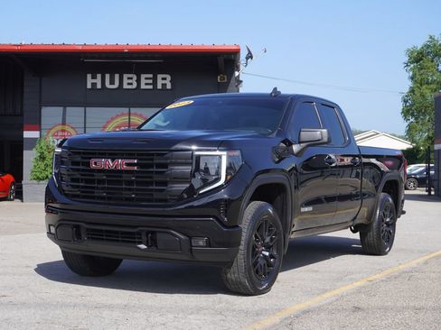 Used 2023 GMC Sierra 1500 Elevation AWD/4WD image 3