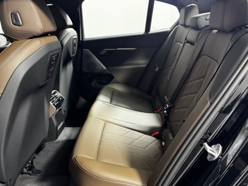 New 2026 BMW i5 eDrive40 w/ M Sport Package image 16