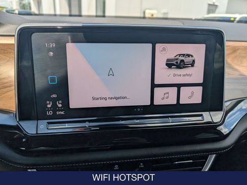 Certified 2026 Volkswagen Atlas SE AWD/4WD image 24