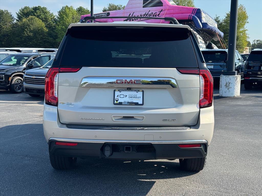 Used 2021 GMC Yukon SLT w/ SLT Luxury Plus Package AWD/4WD image 4