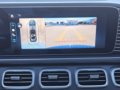 Used 2025 Mercedes-Benz GLE 350 4MATIC image 19