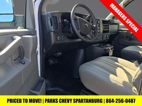 New 2025 Chevrolet Express 2500 Extended w/ Enhanced Convenience Package image 15