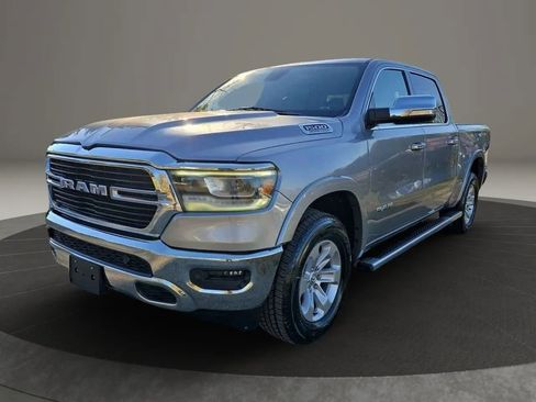 Used 2020 RAM 1500 Laramie AWD/4WD image 2
