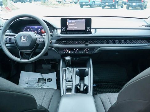 Used 2023 Honda Accord LX image 6