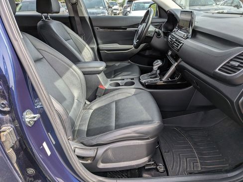 Used 2023 Kia Seltos SX AWD/4WD image 37