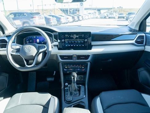 New 2026 Volkswagen Taos SEL AWD/4WD image 29