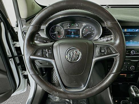 Used 2018 Buick Encore Preferred FWD image 19