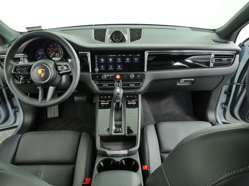 New 2026 Porsche Macan Turbo AWD/4WD image 17