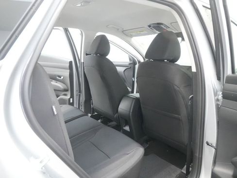 New 2026 Hyundai Tucson SE image 25