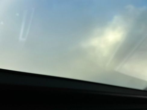 Used 2025 Audi Q5 2.0T Premium w/ Convenience Plus Package image 23