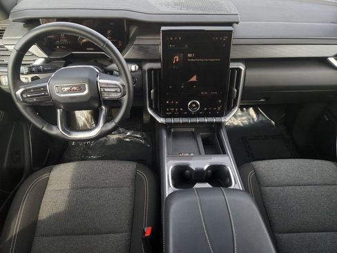 Used 2025 GMC Acadia Elevation FWD image 26