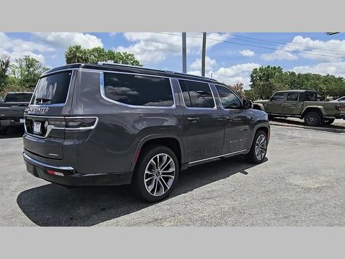 Used 2024 Jeep Grand Wagoneer L Series III w/ Rear Seat Video Group 1 AWD/4WD image 34