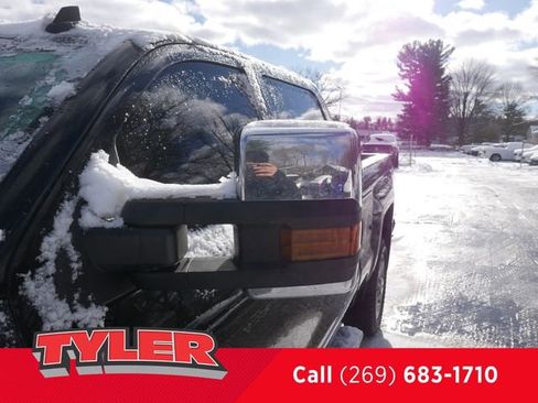 Used 2016 Chevrolet Silverado 2500 LTZ w/ Duramax Plus Package image 11