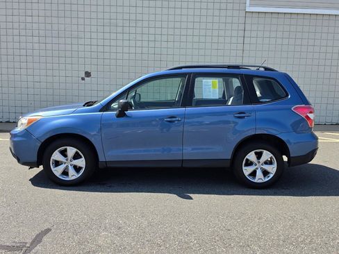 Used 2015 Subaru Forester 2.5i w/ Alloy Wheel Package AWD/4WD image 4