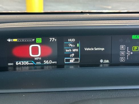 Certified 2022 Toyota Prius Prime Limited FWD image 24