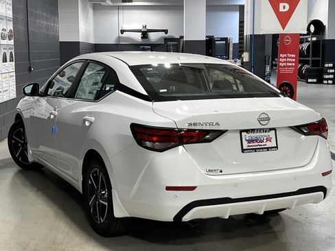 New 2025 Nissan Sentra SV image 9