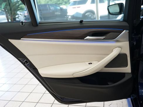 Used 2017 BMW 540i xDrive AWD/4WD image 57