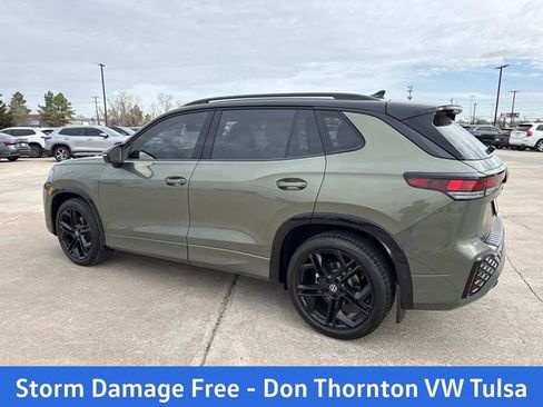 New 2026 Volkswagen Tiguan SE R-Line FWD image 6