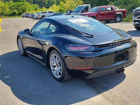 Used 2023 Porsche 718 Cayman RWD image 5