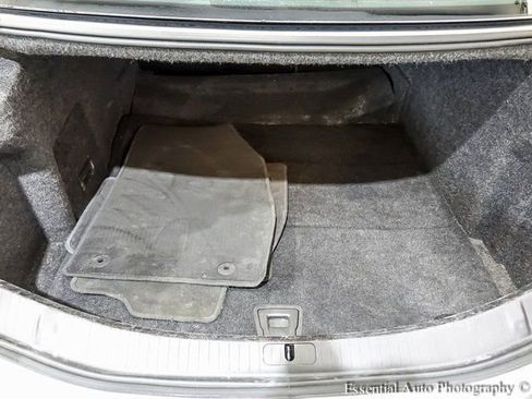 Certified 2017 Cadillac XTS Luxury image 19