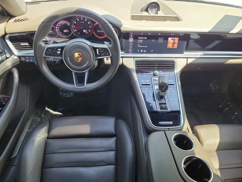 Used 2020 Porsche Panamera 4 AWD/4WD image 7