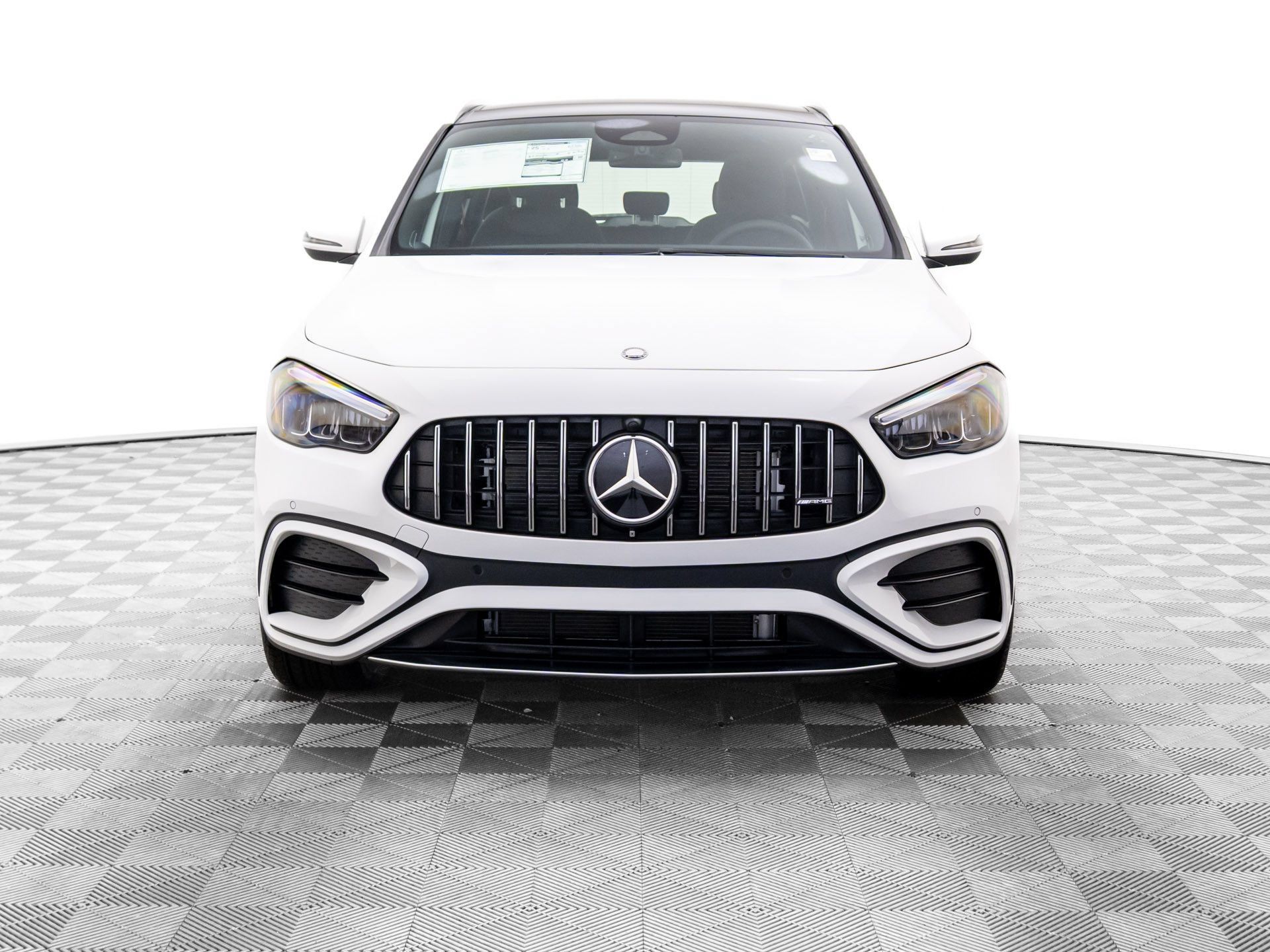 New 2026 Mercedes-Benz GLA 35 AMG 4MATIC image 9