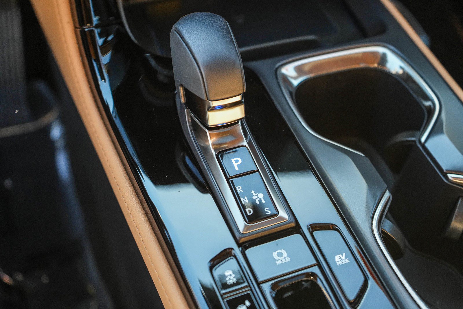 Used 2026 Lexus NX 350h AWD w/ Accessory Package (2T) image 19