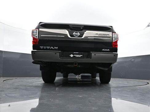 Used 2017 Nissan Titan Platinum Reserve AWD/4WD image 32