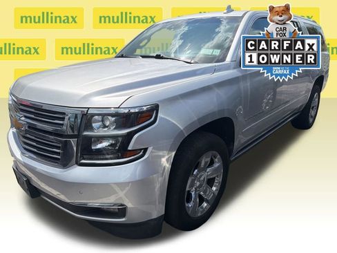 Used 2018 Chevrolet Suburban Premier image 6