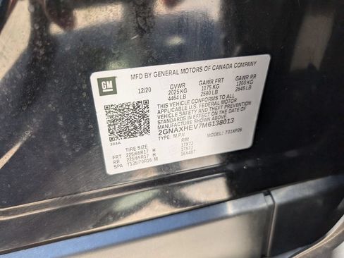 Used 2021 Chevrolet Equinox LS FWD image 25