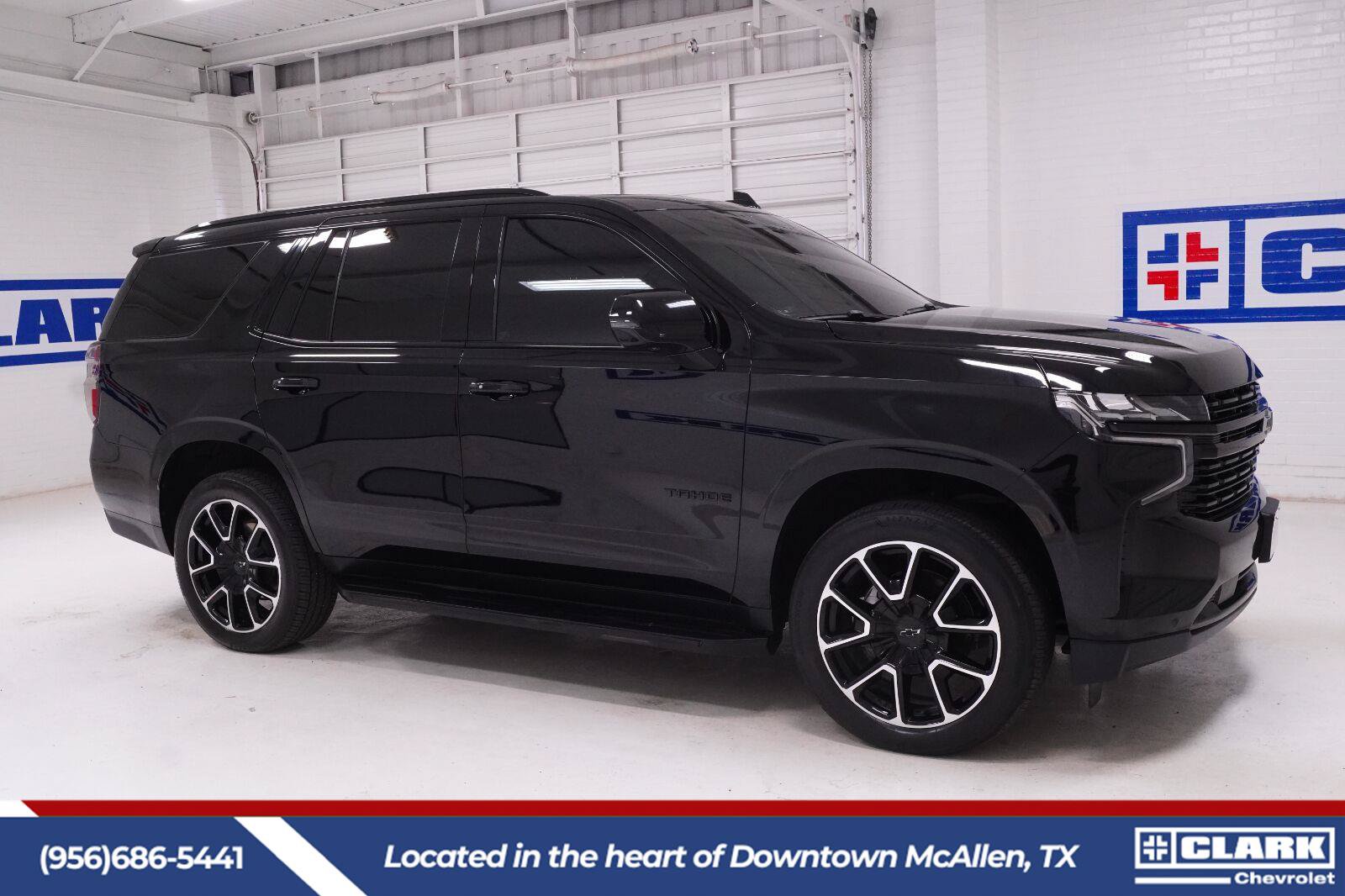 Used 2023 Chevrolet Tahoe RST w/ Sport Performance Package AWD/4WD image 5