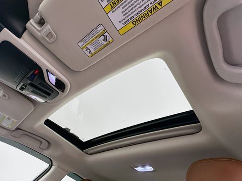 Used 2024 Subaru Outback Touring XT image 25