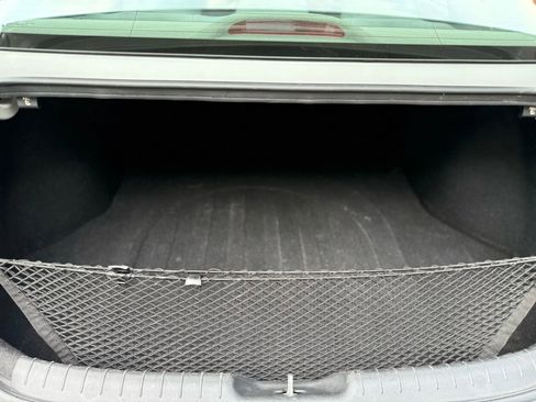 Used 2021 Hyundai Elantra SEL w/ Convenience Package image 11