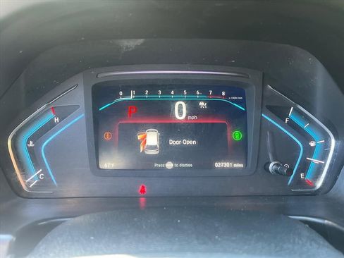 Used 2023 Honda Odyssey Sport image 11