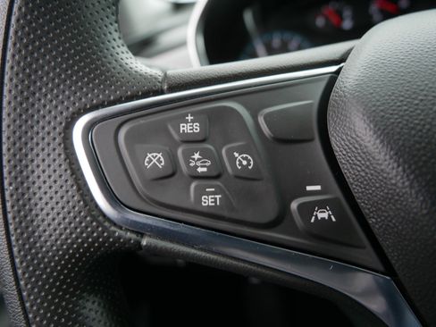 Used 2024 Chevrolet Equinox LS image 19