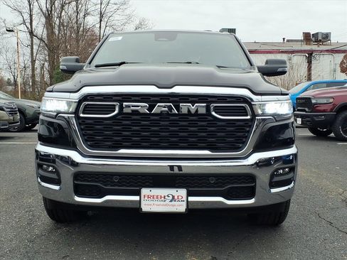 New 2026 RAM 1500 4x4 Crew Cab image 2