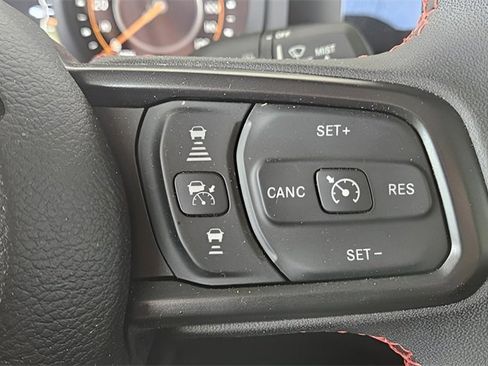 Used 2024 Jeep Gladiator Rubicon image 29