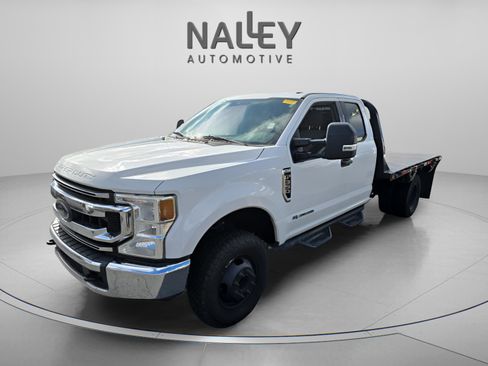 Used 2020 Ford F350 XLT image 1