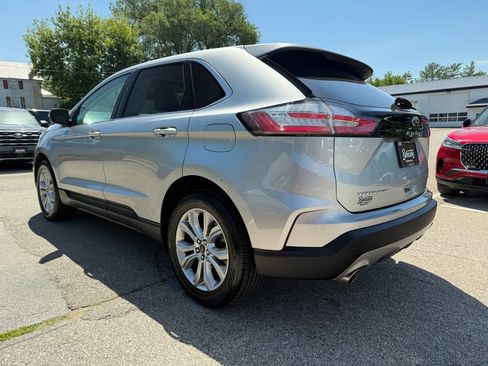 Used 2023 Ford Edge Titanium AWD/4WD image 7