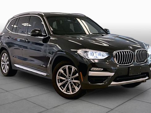 Used 2018 BMW X3 xDrive30i AWD/4WD image 2