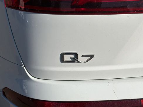 Used 2019 Audi Q7 3.0T Prestige image 19