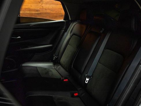 Used 2023 Nissan Ariya ENGAGE E-4ORCE image 10