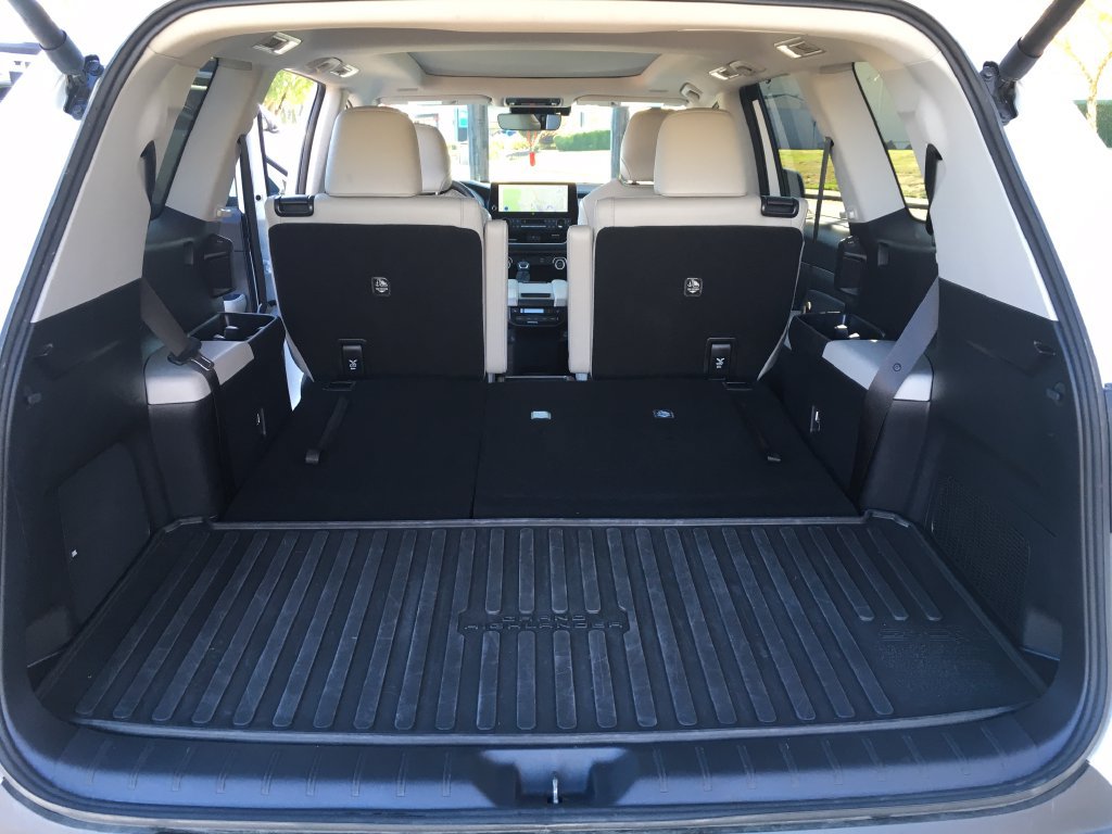 Used 2026 Toyota Grand Highlander AWD image 36