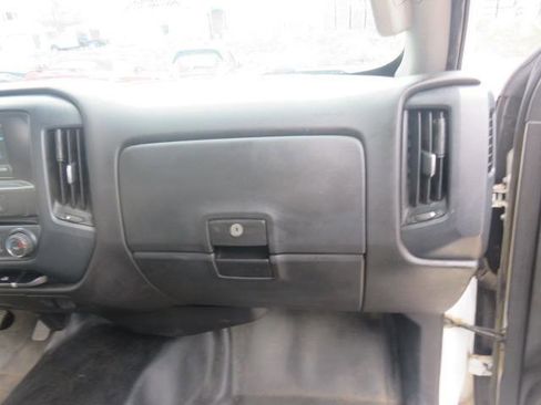 Used 2018 Chevrolet Silverado 1500 W/T w/ Trailering Package image 20