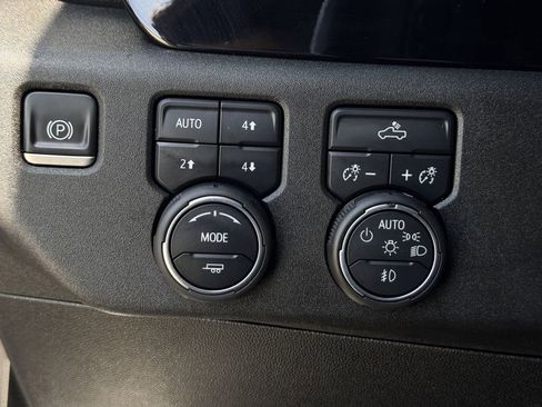 Used 2023 Chevrolet Silverado 1500 RST w/ Texas Edition Plus image 24