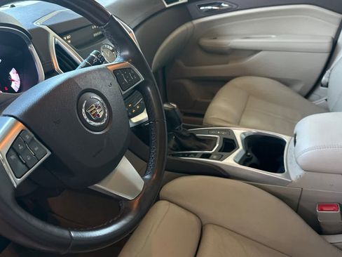 Used 2011 Cadillac SRX Premium image 12