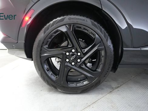 Used 2024 Chevrolet Equinox EV RS FWD image 22
