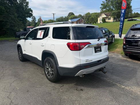 Used 2017 GMC Acadia SLT AWD/4WD image 6
