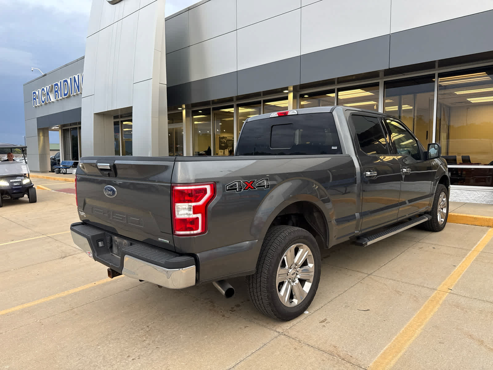 Used 2019 Ford F150 XLT w/ Equipment Group 302A Luxury AWD/4WD image 6