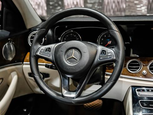 Used 2018 Mercedes-Benz E 300 image 16